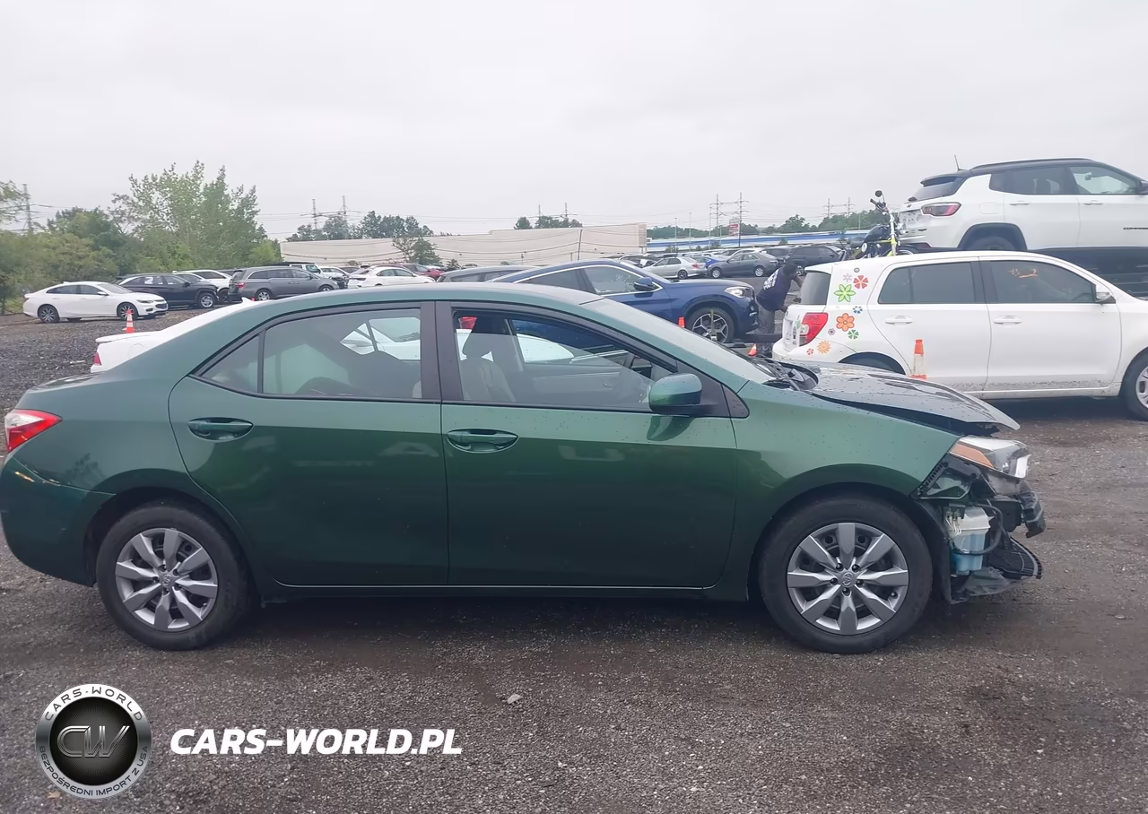 2015 Toyota Corolla Le VIN:2T1BURHE4FC376748 - 13