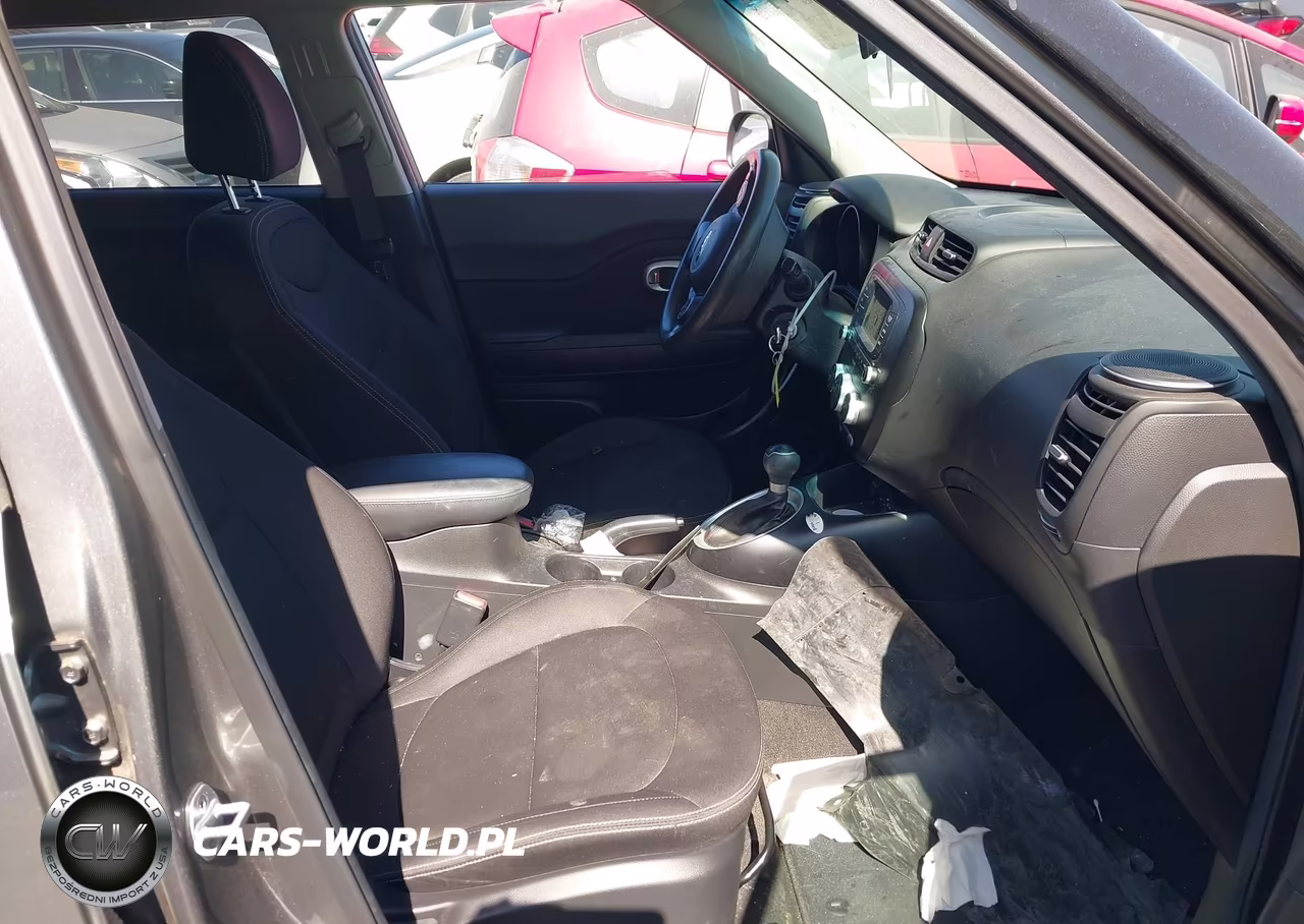 2018 Kia Soul VIN:KNDJN2A27J7504796 - 5