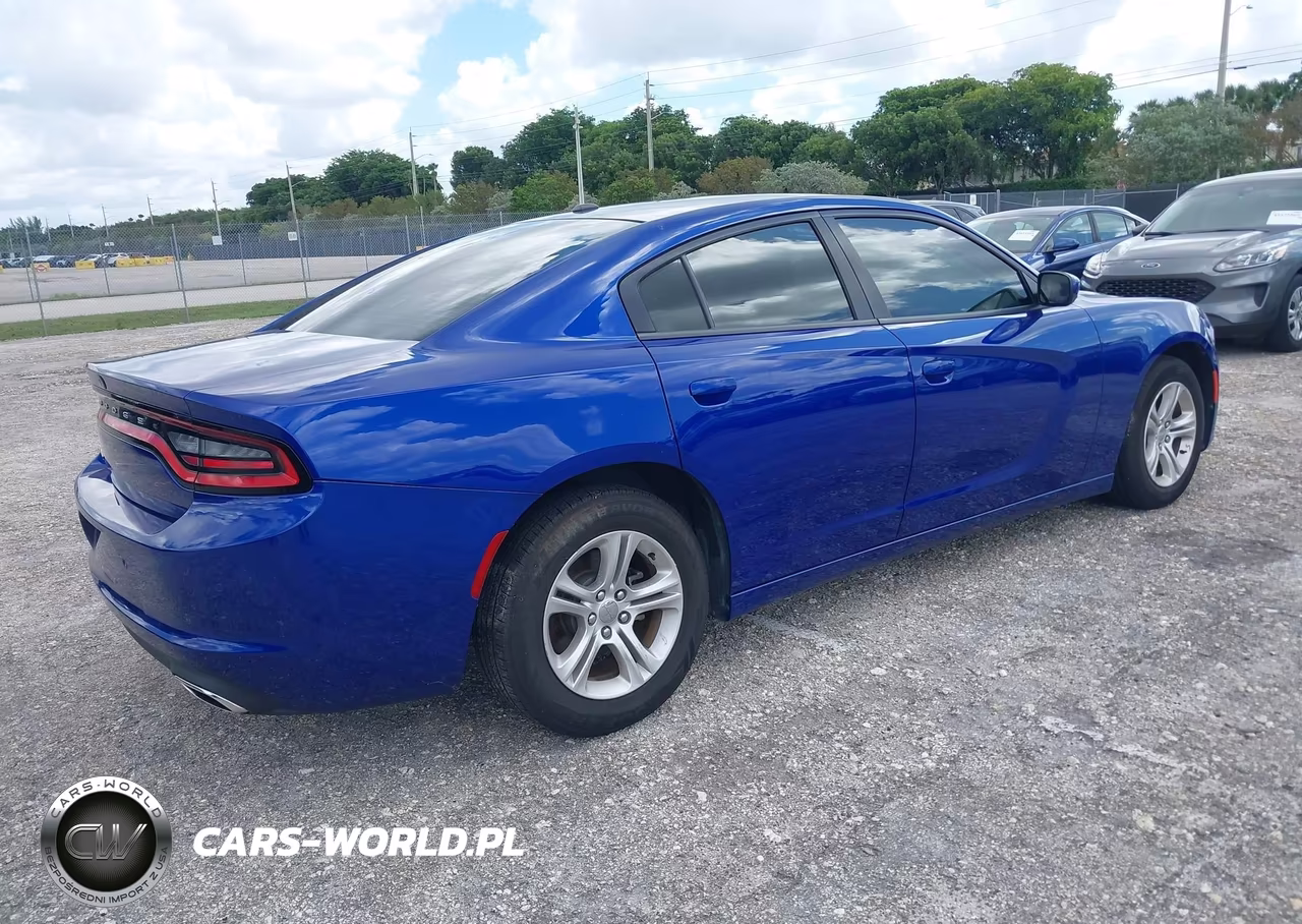 2020 Dodge Charger Sxt Rwd VIN:2C3CDXBG5LH190032 - 4