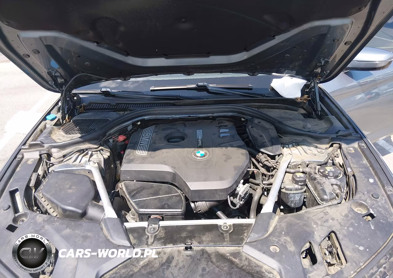 2018 BMW 530I VIN:WBAJA5C56JWA57601 - 10