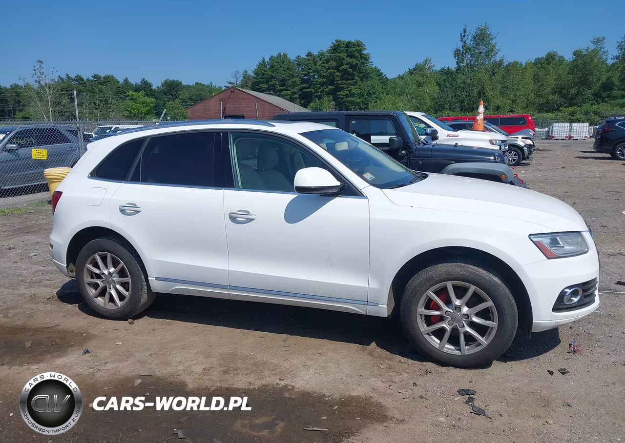 2016 Audi Q5 2.0T Premium VIN:WA1C2AFP0GA124107 - 13