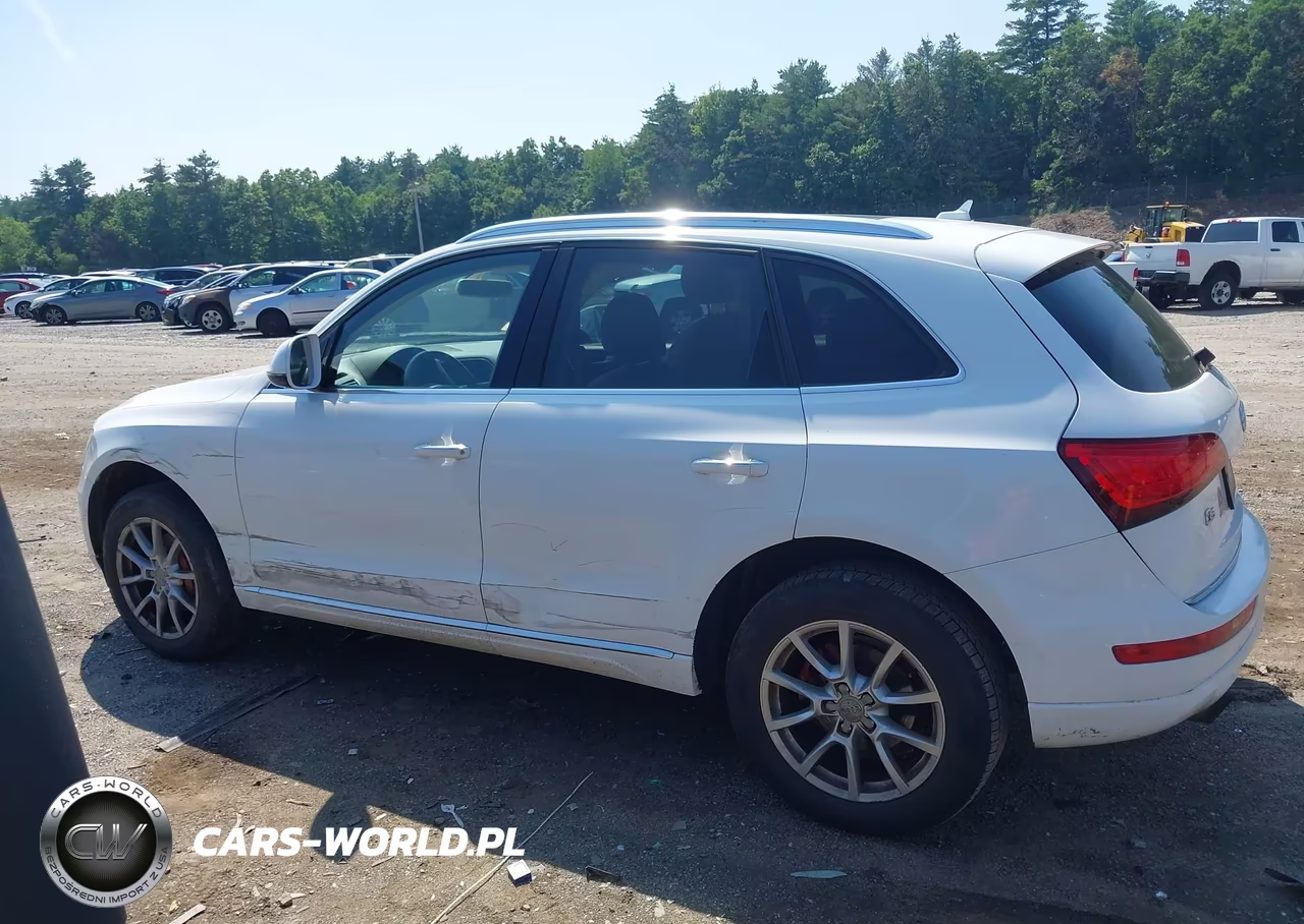 2016 Audi Q5 2.0T Premium VIN:WA1C2AFP0GA124107 - 14