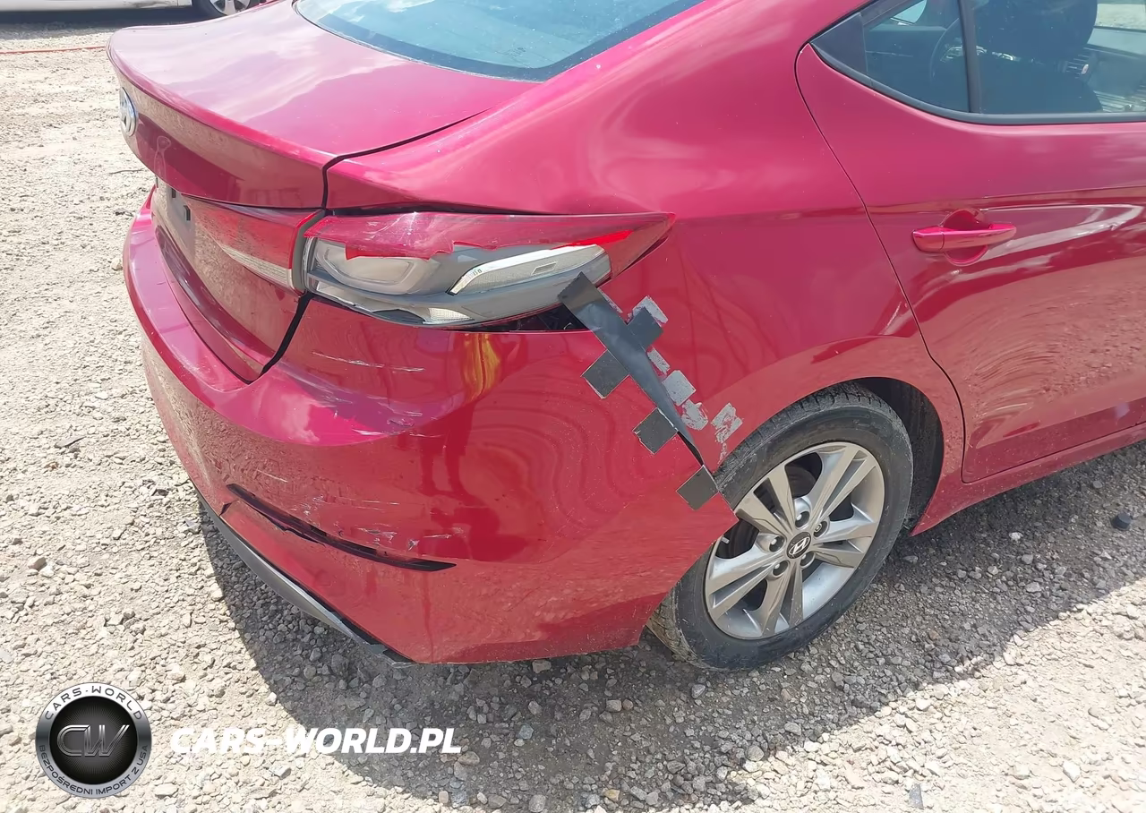 2017 Hyundai Elantra Value Edition VIN:KMHD84LF1HU283400 - 17