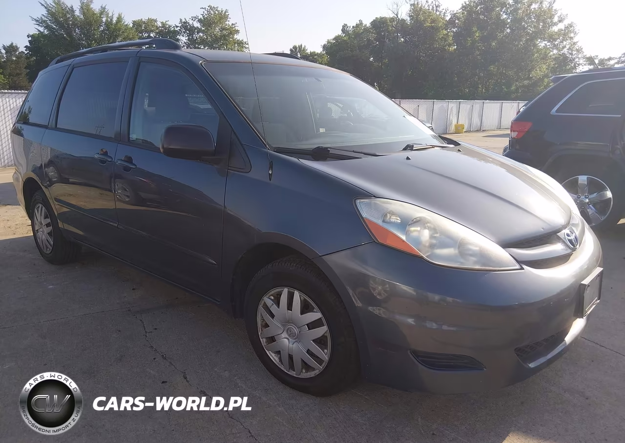 2008 Toyota Sienna Le – zdjęcie 1 z 12