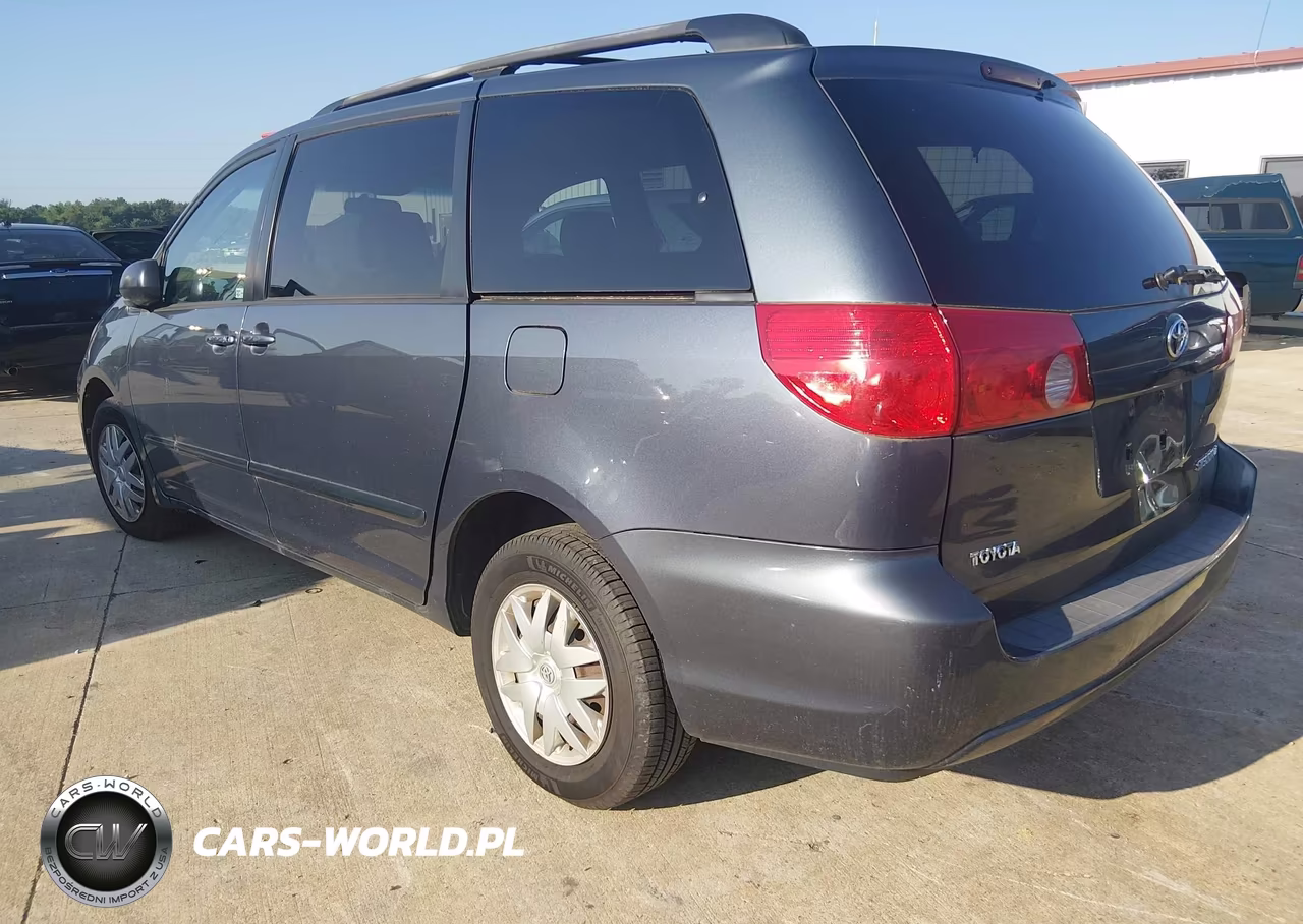 2008 Toyota Sienna Le VIN:5TDZK23CX8S161130 - 3