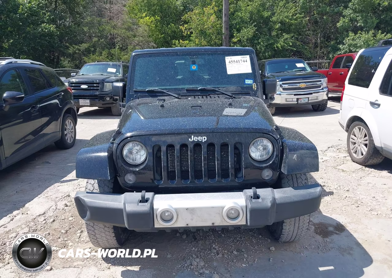 2015 Jeep Wrangler Unlimited Sahara VIN:1C4BJWEG9FL737512 - 12