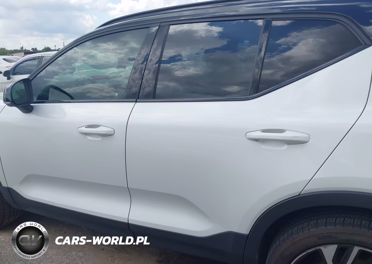 2021 Volvo Xc40 T5 R-Design VIN:YV4162UM4M2563507 - 15