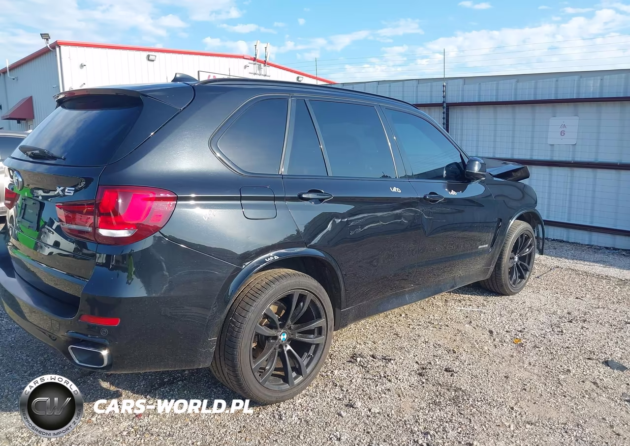 2018 BMW X5 Sdrive35I VIN:5UXKR2C50J0Z14119 - 4