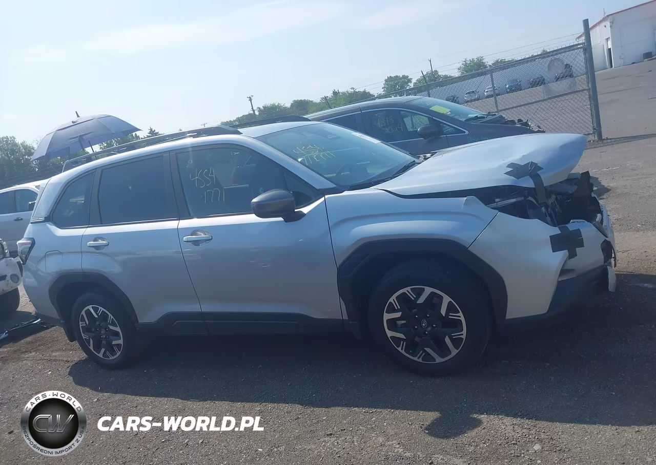 2025 Subaru Forester Premium VIN:JF2SLDDC4SH498656 - 14