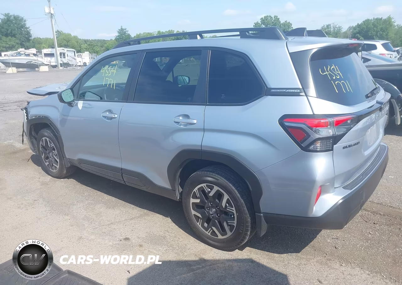 2025 Subaru Forester Premium VIN:JF2SLDDC4SH498656 - 3