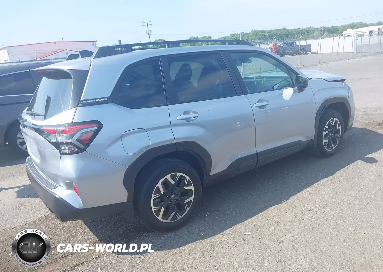 2025 Subaru Forester Premium VIN:JF2SLDDC4SH498656 - 4