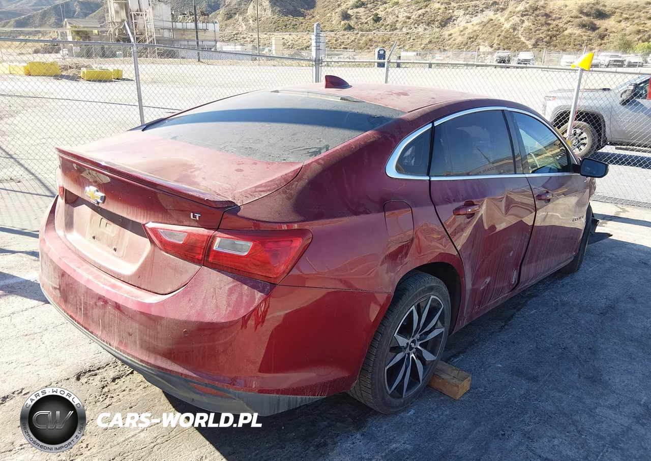 2017 Chevrolet Malibu 1Lt VIN:1G1ZE5ST3HF223955 - 4