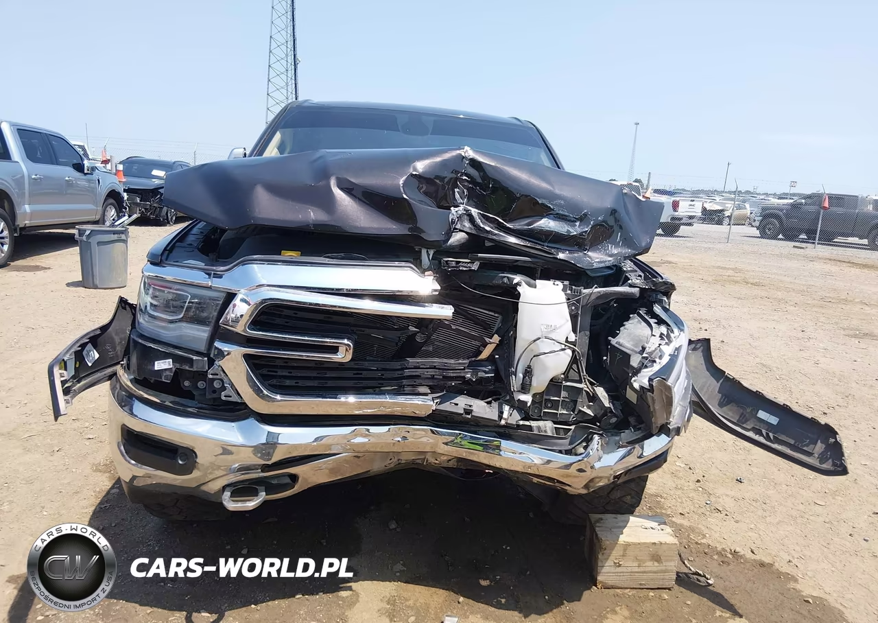 2019 Ram 1500 Laramie VIN:1C6SRFJTXKN611239 - 6