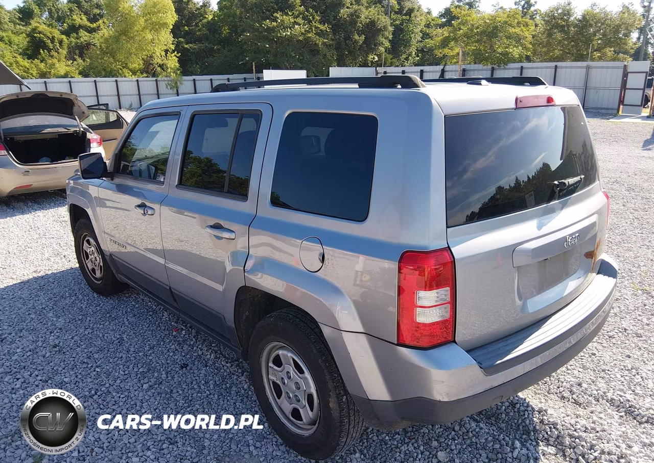 2016 Jeep Patriot Sport VIN:1C4NJPBA7GD678393 - 3
