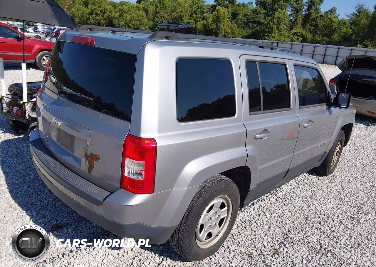 2016 Jeep Patriot Sport VIN:1C4NJPBA7GD678393 - 4