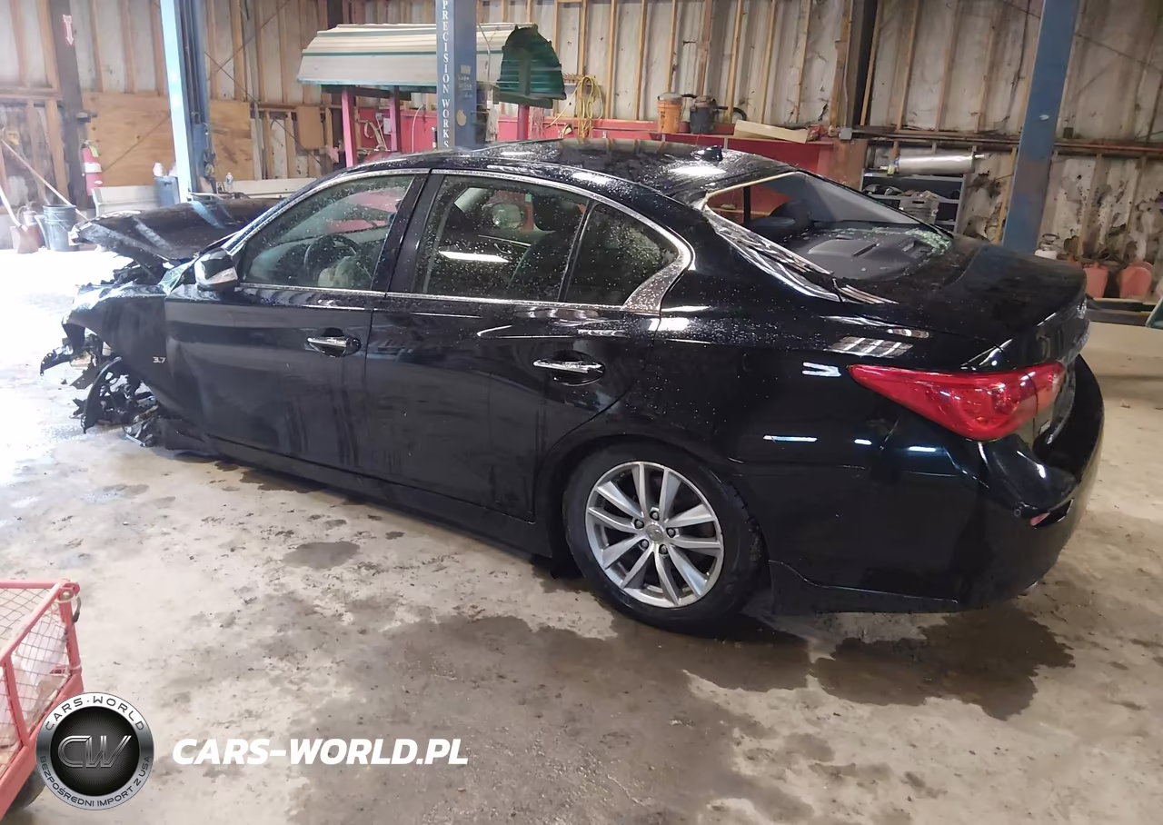 2015 Infiniti Q50 Premium VIN:JN1BV7AR6FM398822 - 3