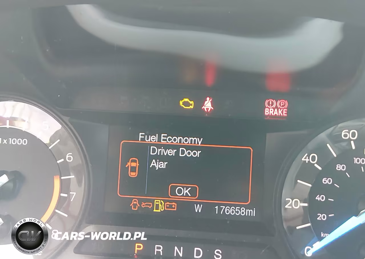 2017 Ford Explorer Xlt VIN:1FM5K7D86HGA69895 - 15