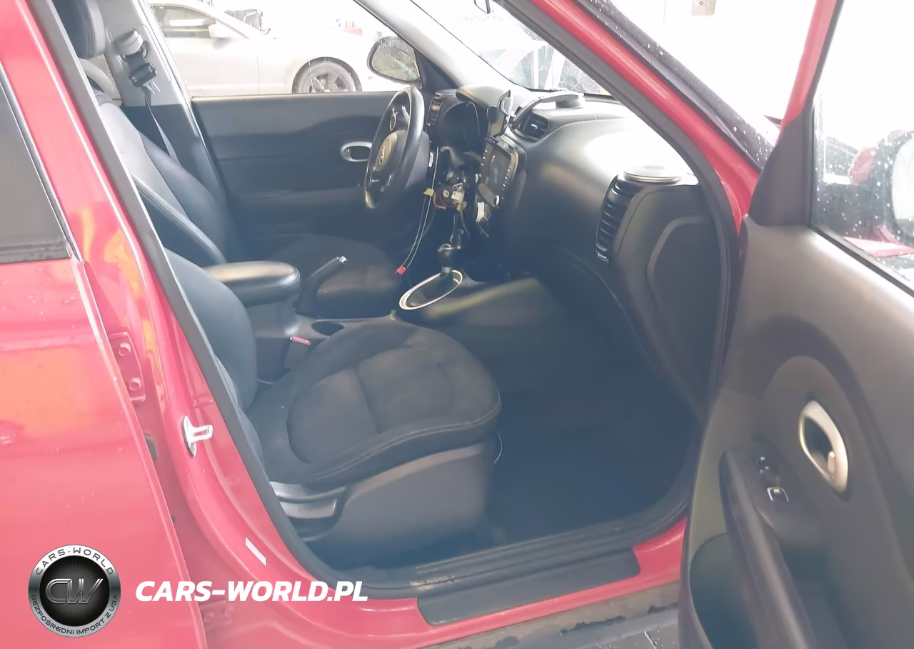 2018 Kia Soul + VIN:KNDJP3A50J7547015 - 5