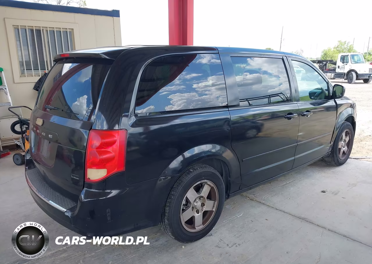 2012 Dodge Grand Caravan Sxt VIN:2C4RDGCG4CR153651 - 4