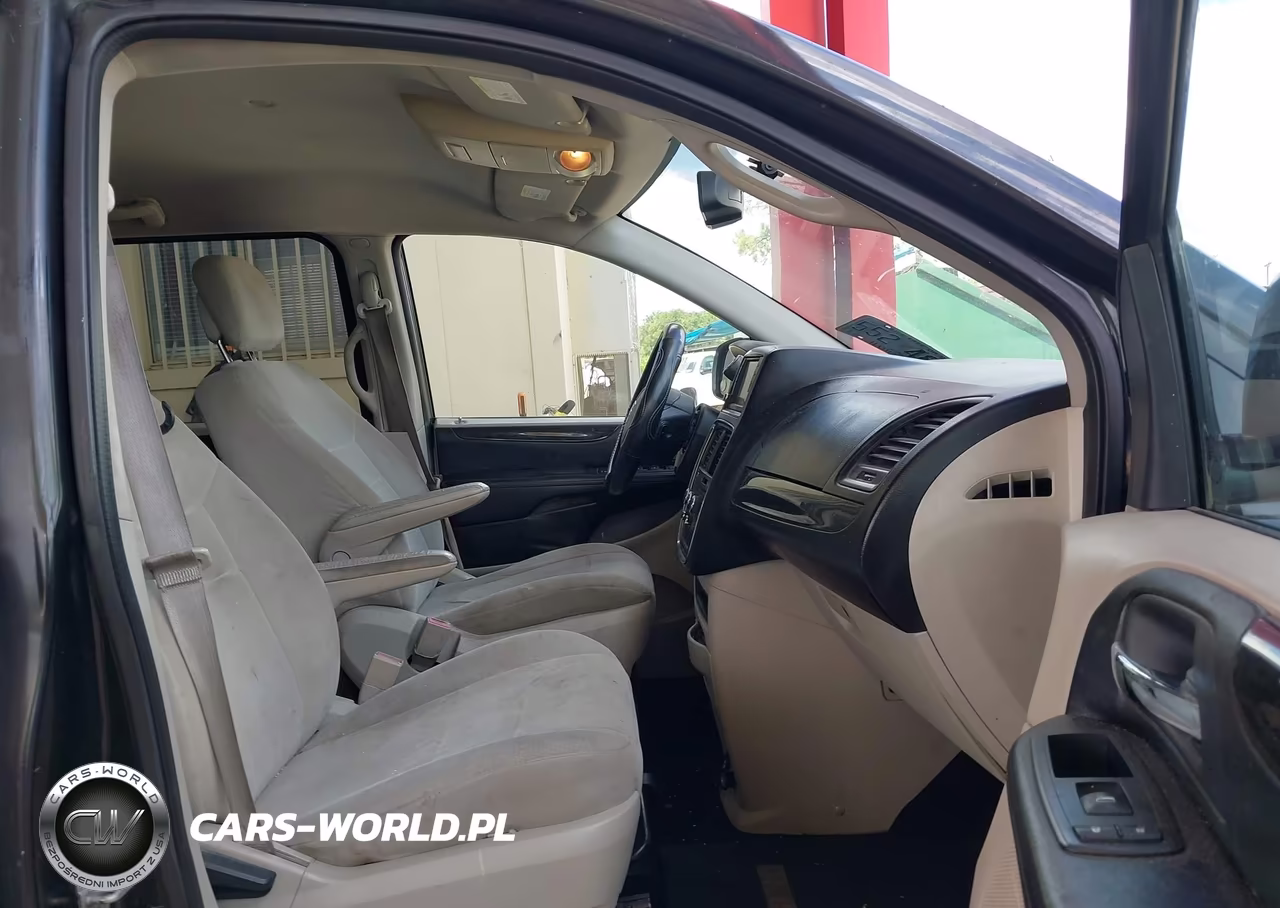 2012 Dodge Grand Caravan Sxt VIN:2C4RDGCG4CR153651 - 5