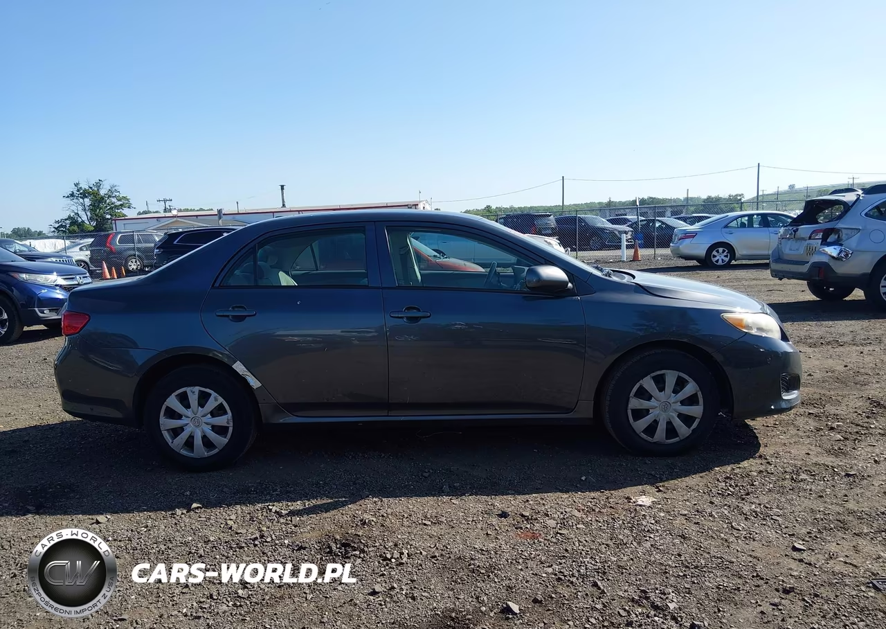 2010 Toyota Corolla Le VIN:2T1BU4EE9AC524697 - 13