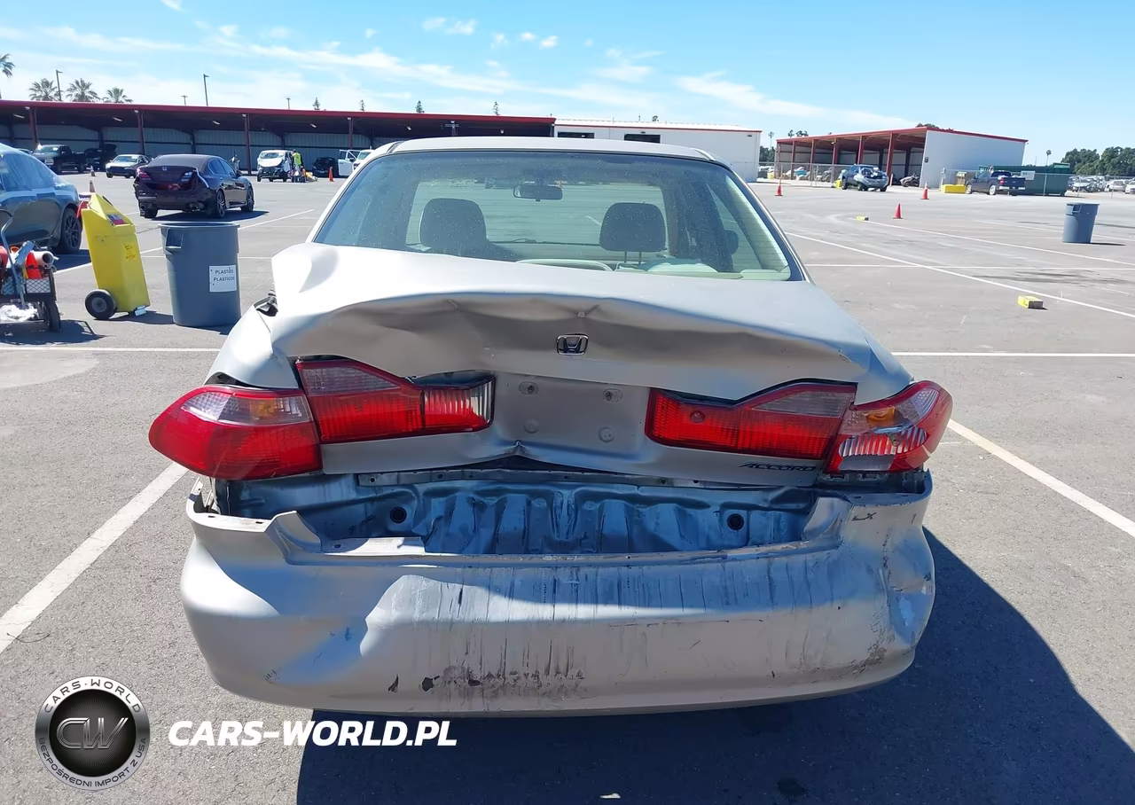 1999 Honda Accord Lx VIN:JHMCG6650XC012378 - 16