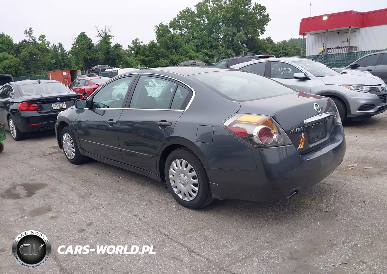 2011 Nissan Altima 2.5 S VIN:1N4AL2AP7BC132117 - 3