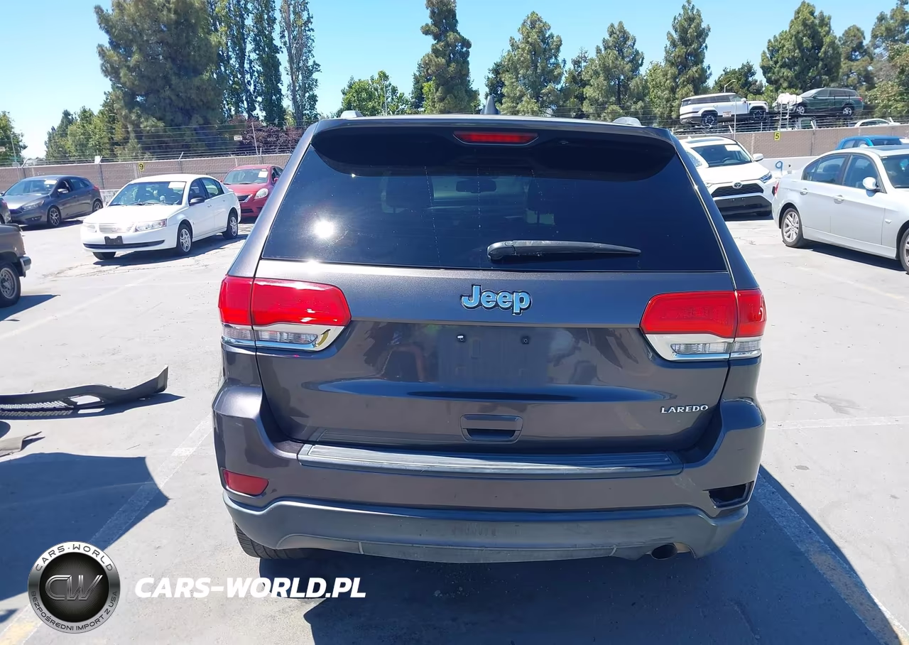2014 Jeep Grand Cherokee Laredo VIN:1C4RJEAG8EC472773 - 17