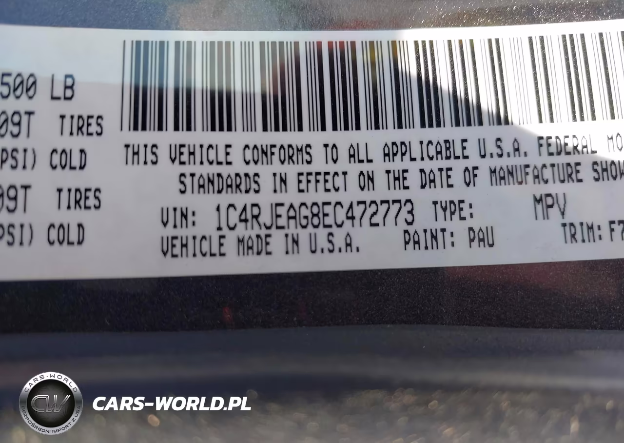 2014 Jeep Grand Cherokee Laredo VIN:1C4RJEAG8EC472773 - 9