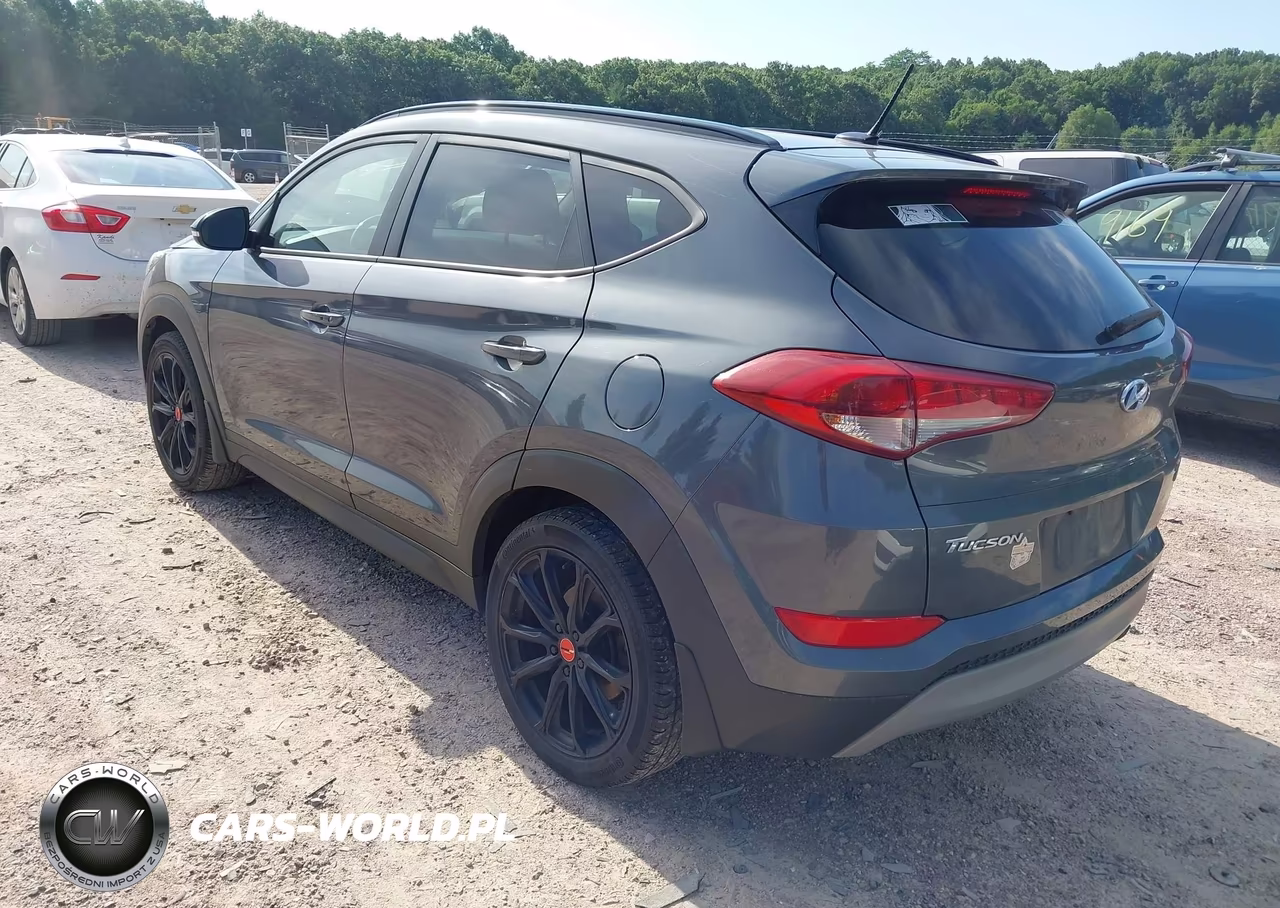 2017 Hyundai Tucson Night VIN:KM8J3CA23HU494433 - 3