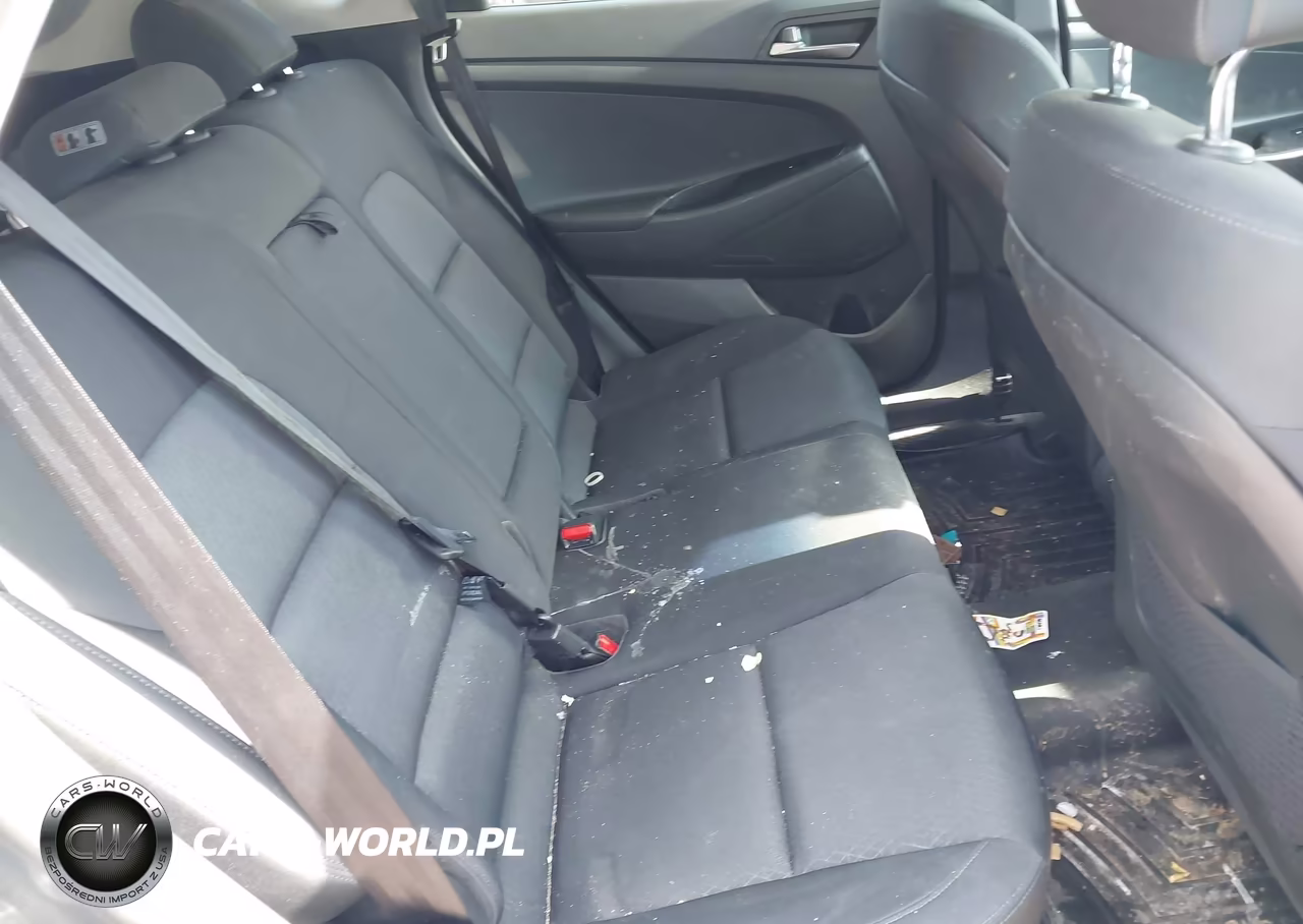 2017 Hyundai Tucson Night VIN:KM8J3CA23HU494433 - 8