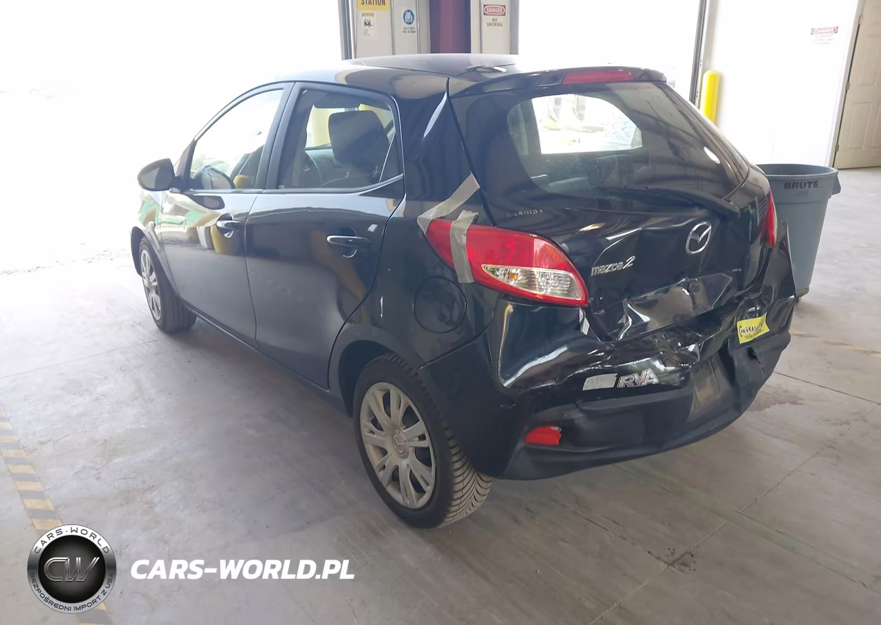 2014 Mazda Mazda2 Sport VIN:JM1DE1KZXE0177733 - 3