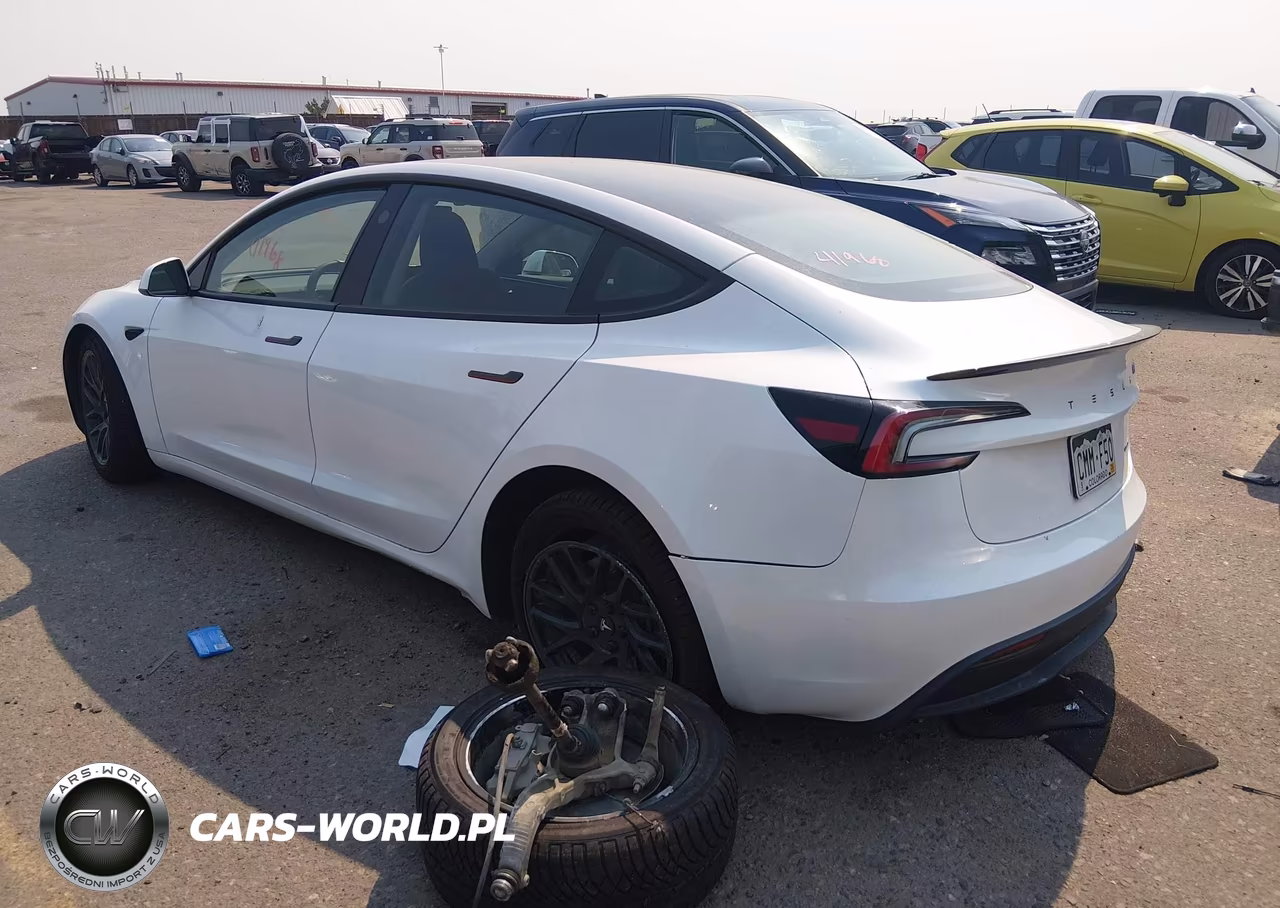 2024 Tesla Model 3 Long Range Dual Motor All-Wheel Drive VIN:5YJ3E1EB5RF734291 - 13