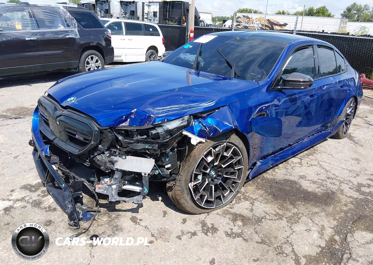 2025 BMW M5 VIN:WBS83FK06SCT09928 - 2