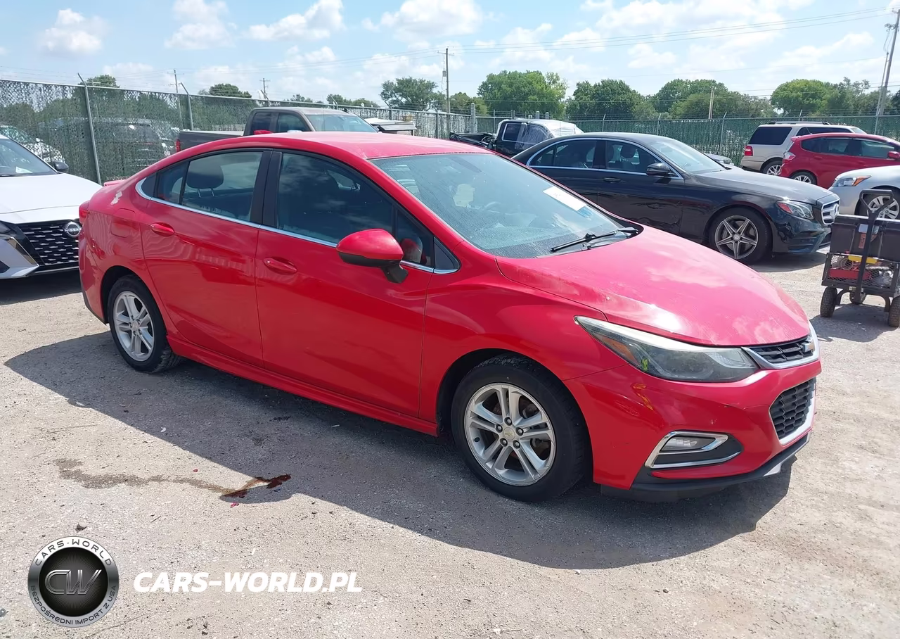 2016 Chevrolet Cruze Lt Auto – zdjęcie 1 z 11