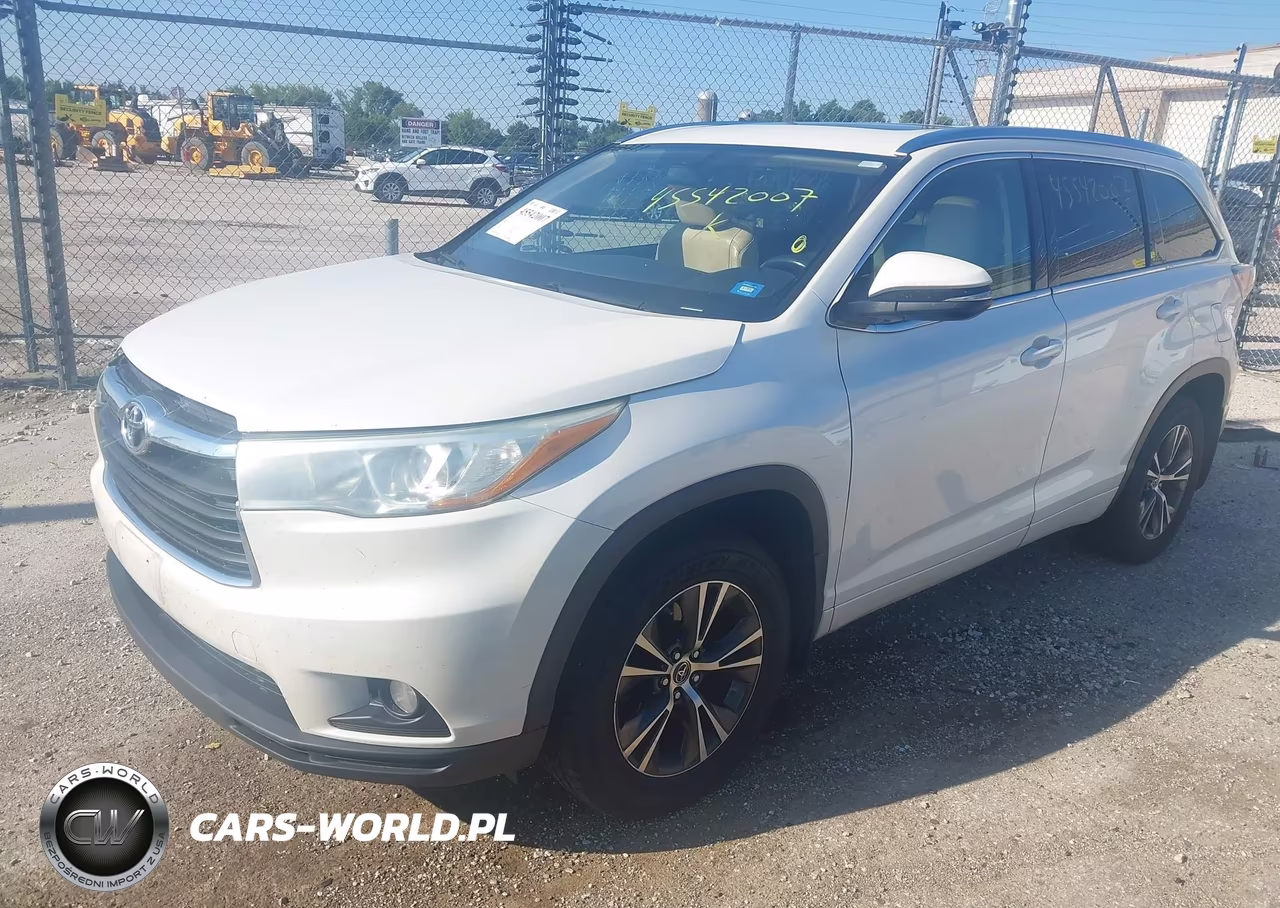 2016 Toyota Highlander Xle V6 VIN:5TDJKRFH4GS232088 - 2