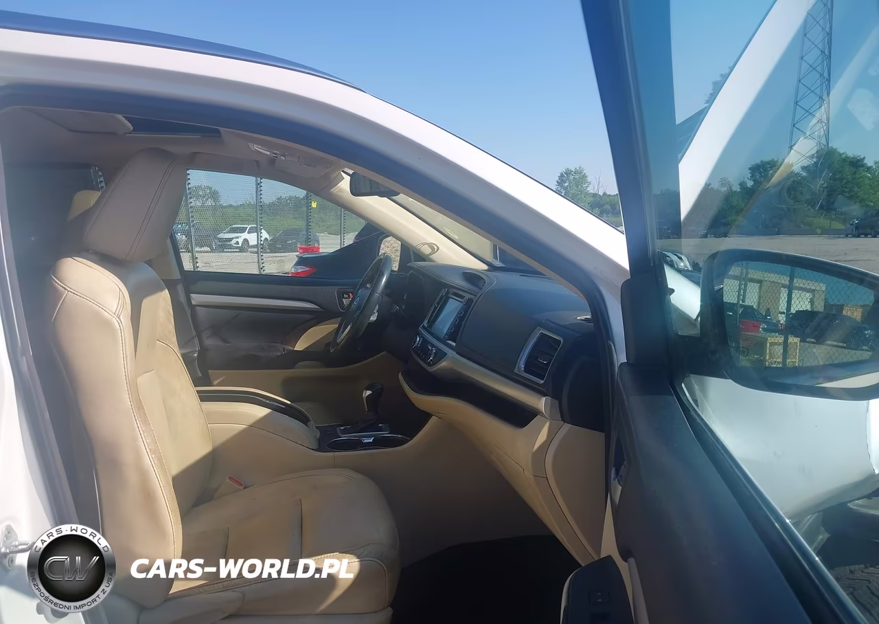 2016 Toyota Highlander Xle V6 VIN:5TDJKRFH4GS232088 - 5