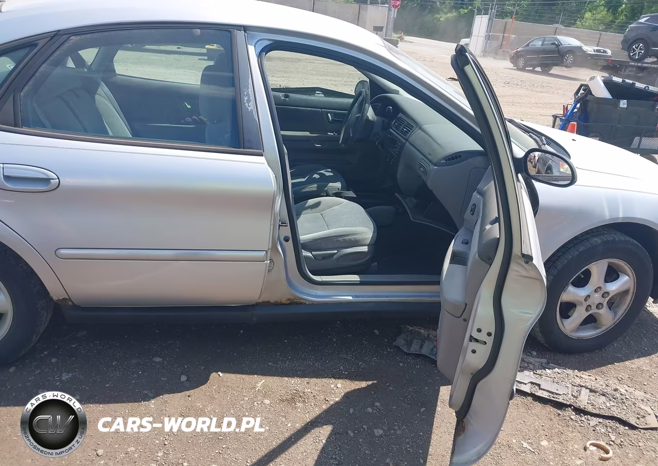 2000 Ford Taurus Ses VIN:1FAFP55UXYG272322 - 5