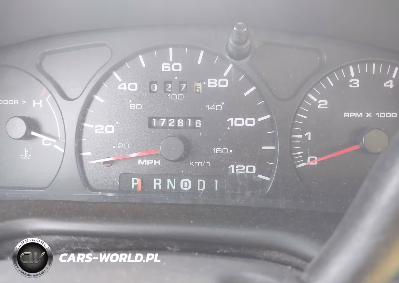 2000 Ford Taurus Ses VIN:1FAFP55UXYG272322 - 7