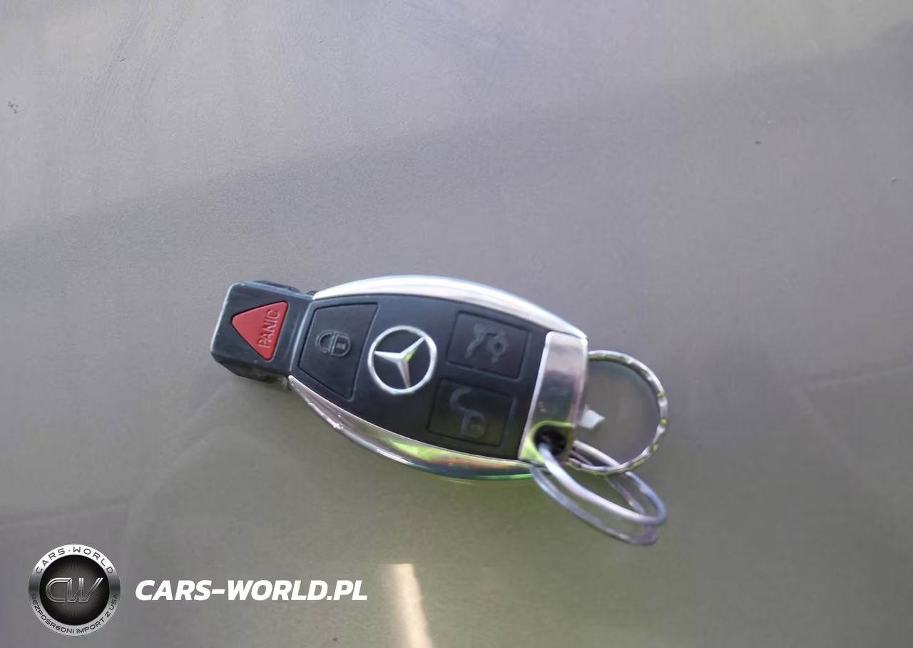 2013 Mercedes-Benz C 250 Sport VIN:WDDGF4HB2DA851877 - 11