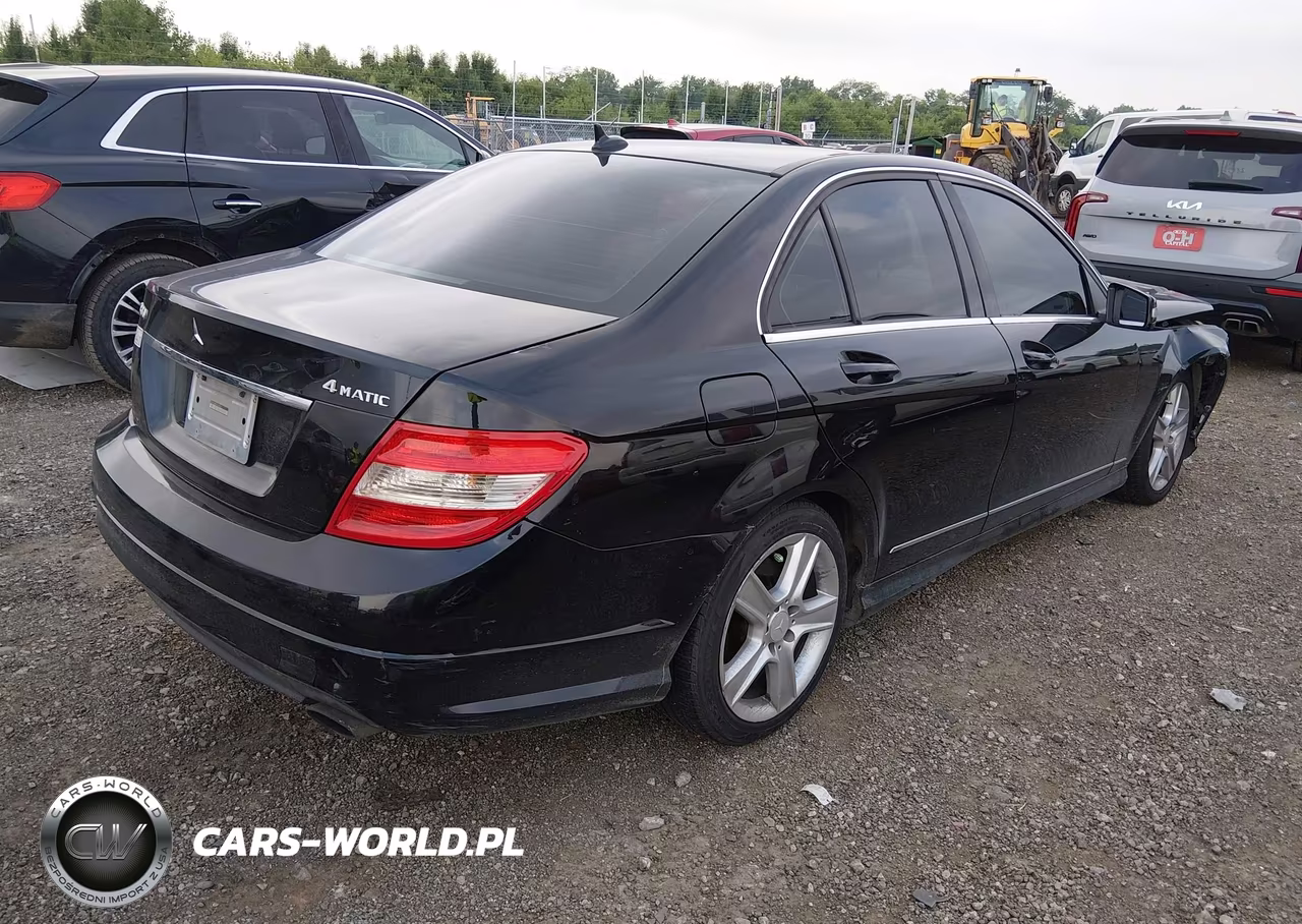 2010 Mercedes-Benz C 300 Luxury 4Matic-Sport 4Matic VIN:WDDGF8BB3AF468612 - 4