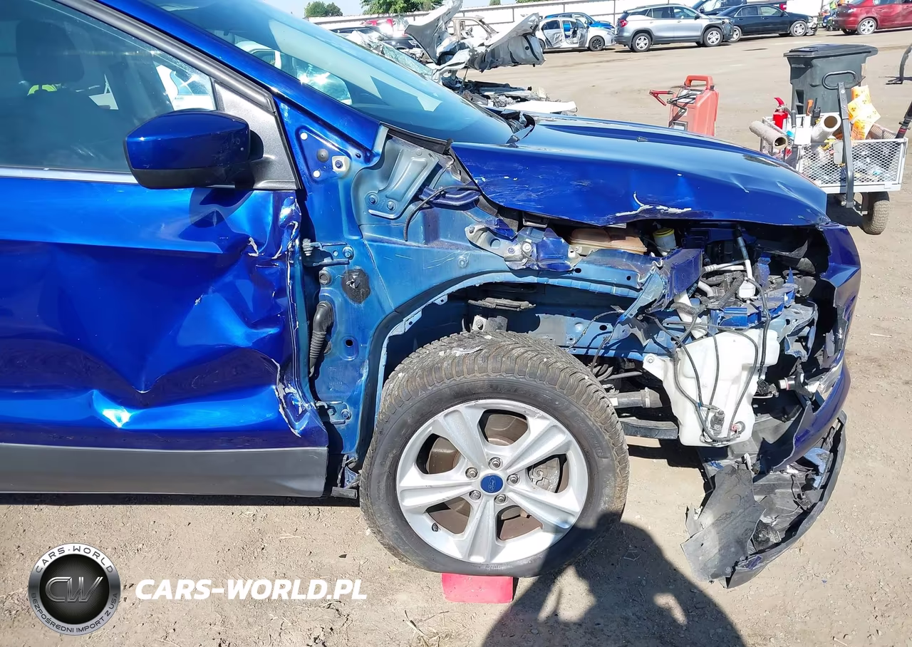 2015 Ford Escape Se VIN:1FMCU9GX3FUB63683 - 19