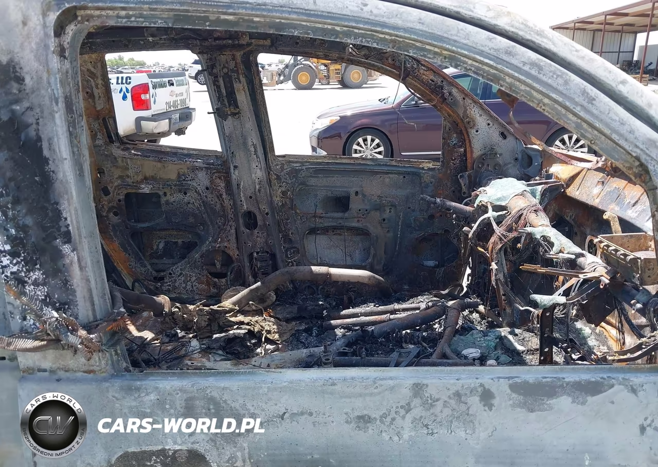 2010 Toyota Tundra Grade 4.6L V8 VIN:5TFRM5F11AX020016 - 5