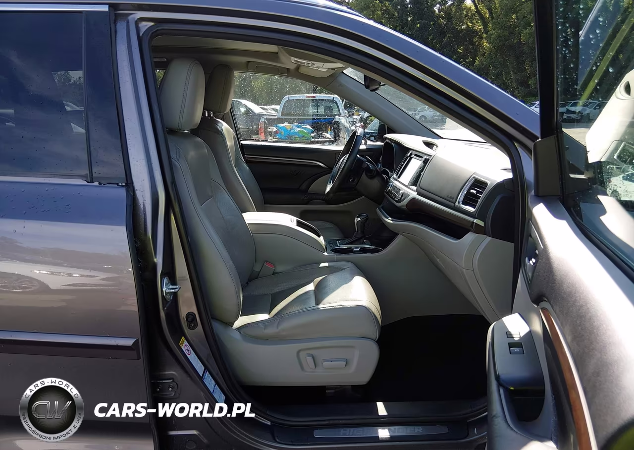 2015 Toyota Highlander Limited Platinum V6 VIN:5TDDKRFH3FS105179 - 5
