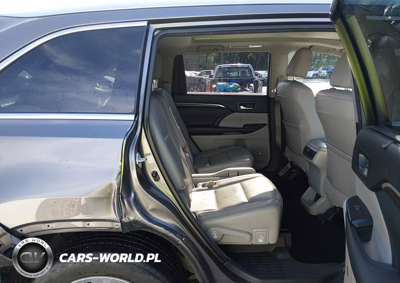 2015 Toyota Highlander Limited Platinum V6 VIN:5TDDKRFH3FS105179 - 8