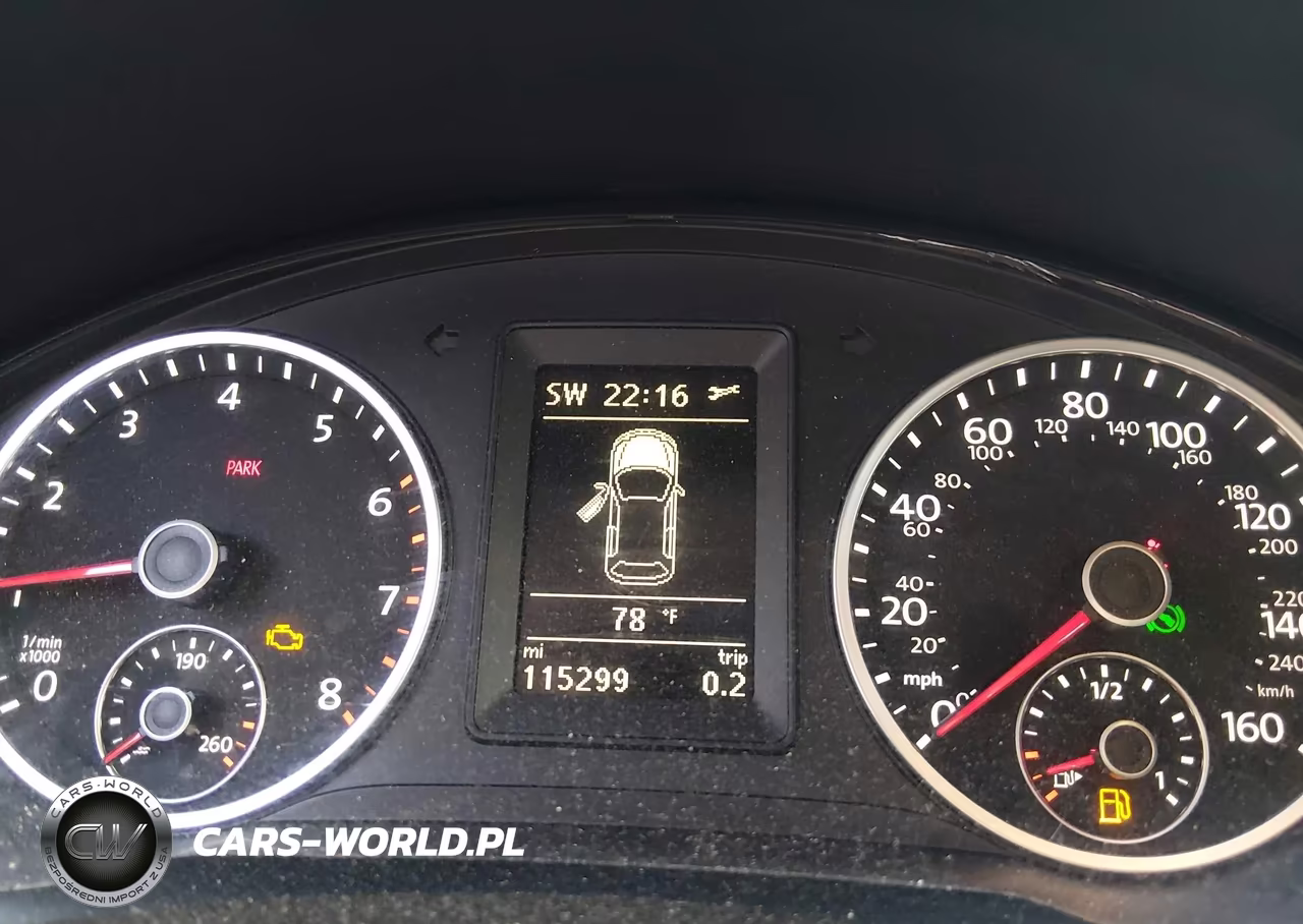 2015 Volkswagen Tiguan S VIN:WVGAV7AX8FW555676 - 7