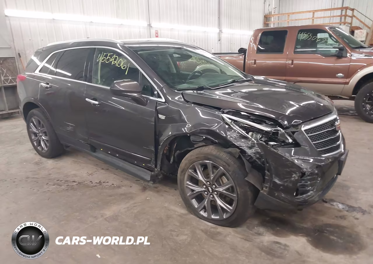 2018 Cadillac Xt5 Luxury VIN:1GYKNDRS5JZ217735 - 1