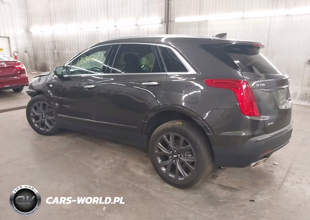 2018 Cadillac Xt5 Luxury VIN:1GYKNDRS5JZ217735 - 3