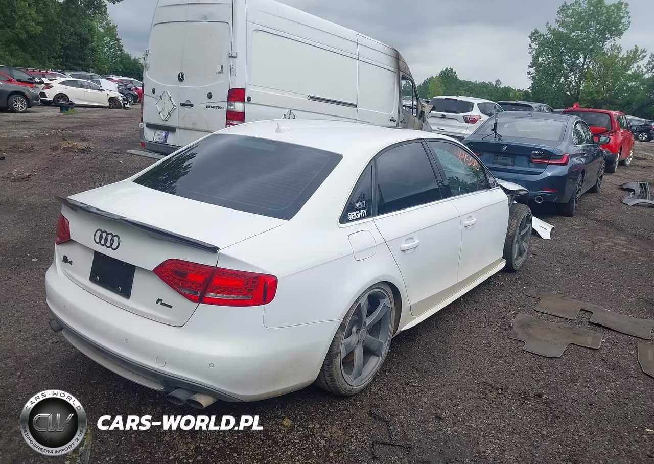 2010 Audi S4 3.0 Premium Plus VIN:WAUBGAFLXAA147429 - 4