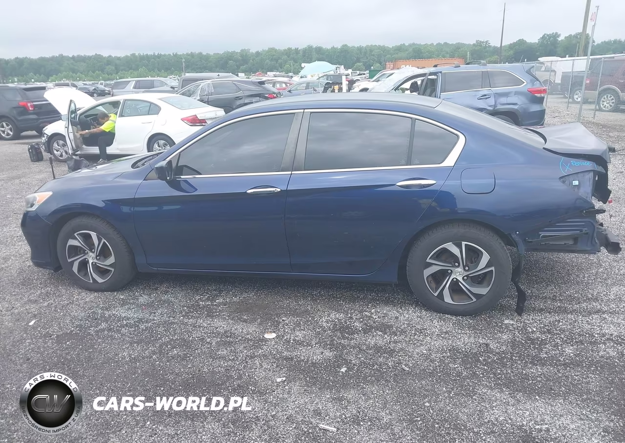 2017 Honda Accord Lx VIN:1HGCR2F35HA284569 - 14